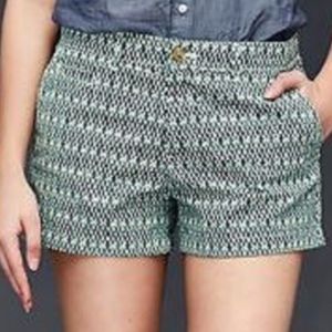 GAP Summer Shorts Geometric Lattice Pattern Green - Sz 10